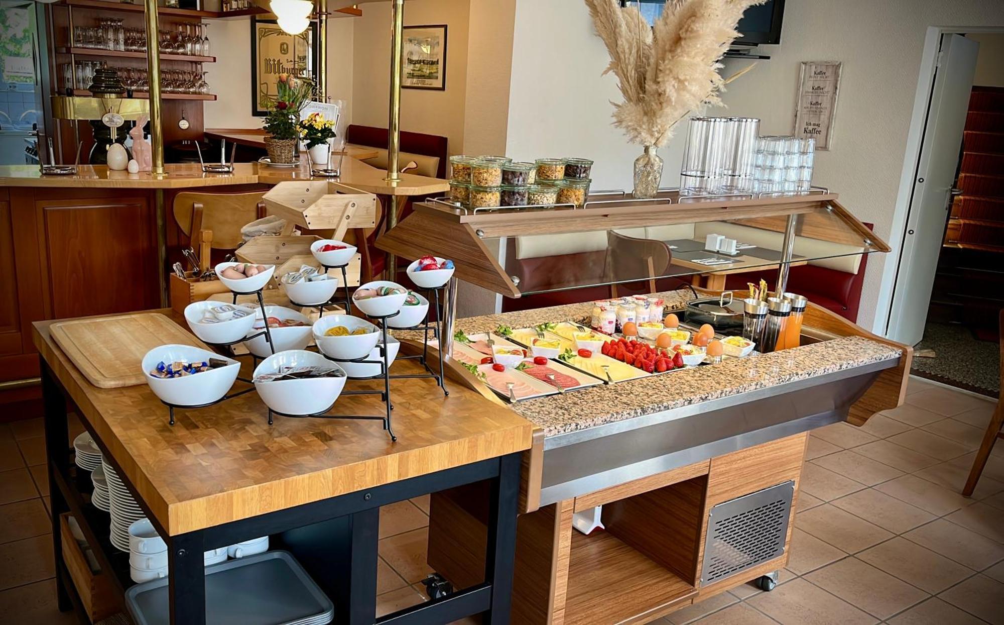 Hotel Zu Den Linden Wachtberg Zewnętrze zdjęcie